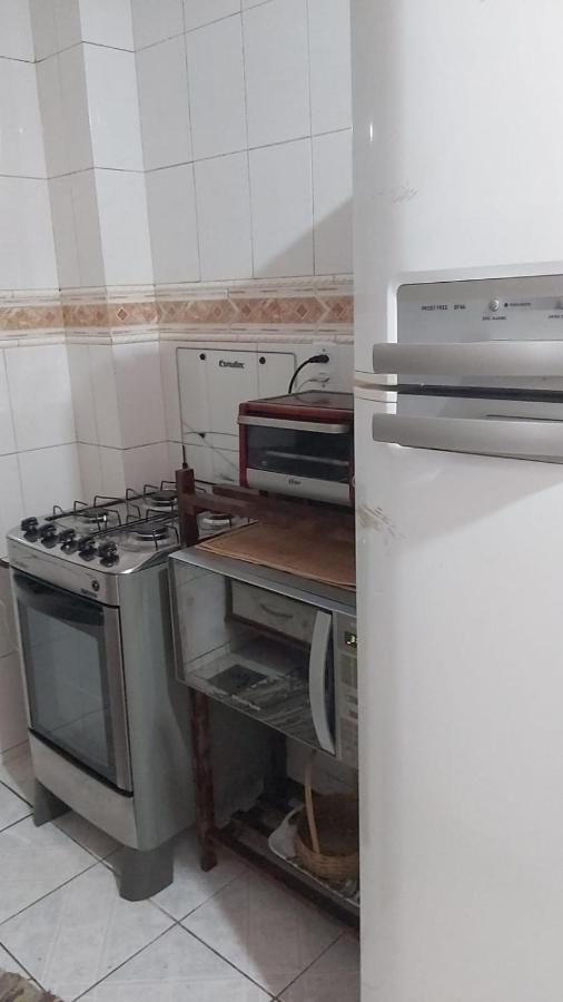Apartamento Cabo Frio Temporada 600M Da Praia Esterno foto