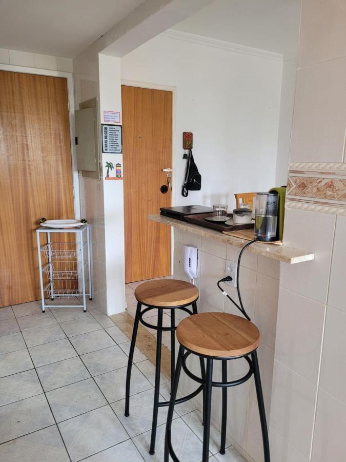 Apartamento Cabo Frio Temporada 600M Da Praia Esterno foto